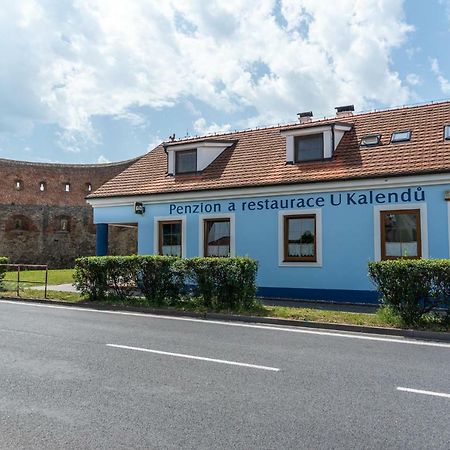 Penzion A Restaurace U Kalendu Strážnice Exterior foto